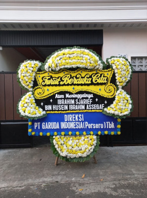 Papan Bunga Duka di Kepulauan Romang